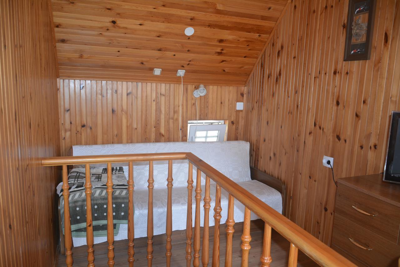 Guesthouse "Nakvyne Pas Zveja" Nagliu Street Нида Екстериор снимка