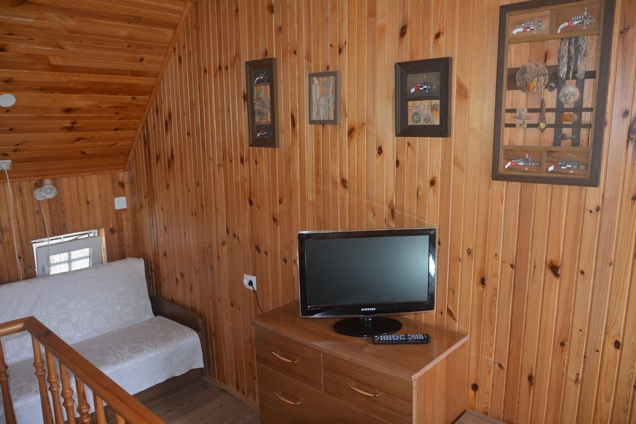 Guesthouse "Nakvyne Pas Zveja" Nagliu Street Нида Екстериор снимка
